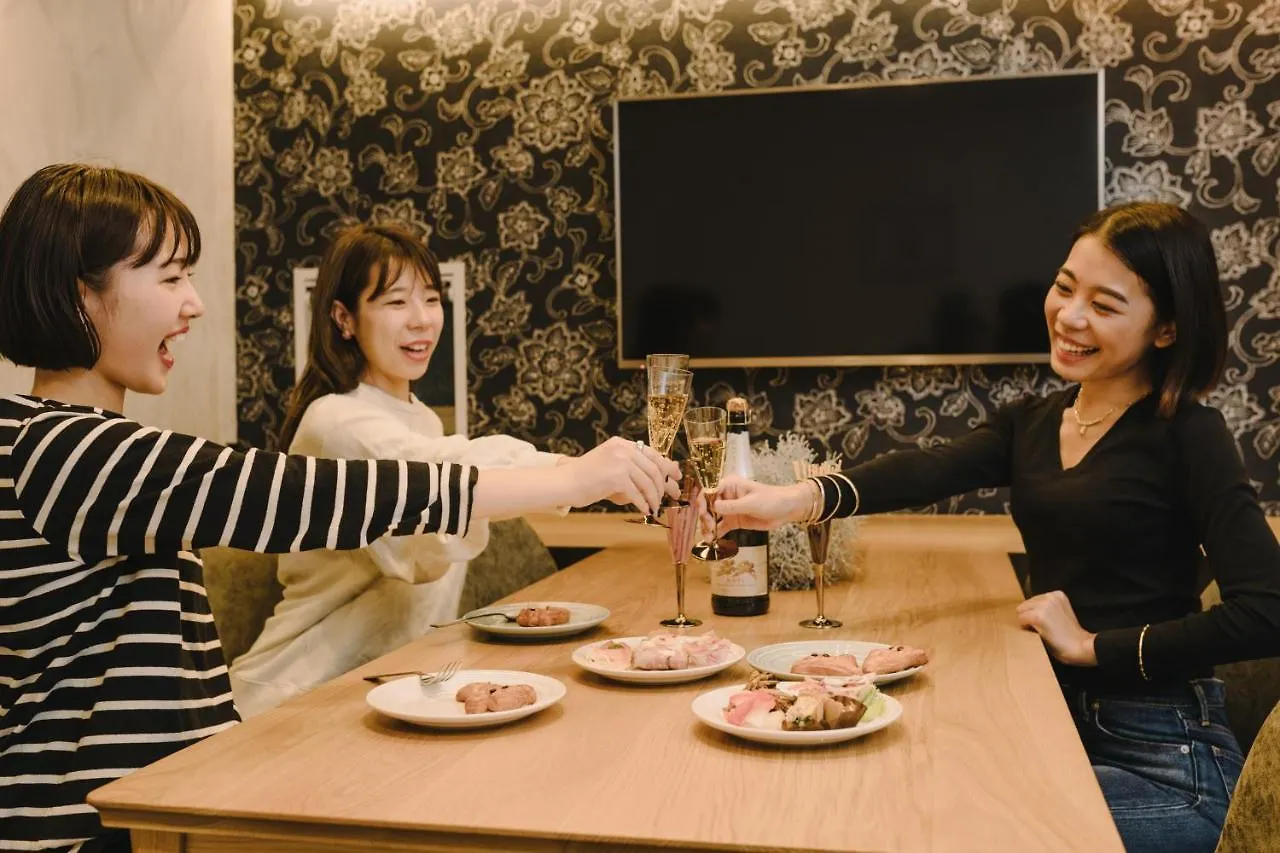 Grand Base Gion Villa Fukuoka  Feriehus Fukuoka (Fukuoka)